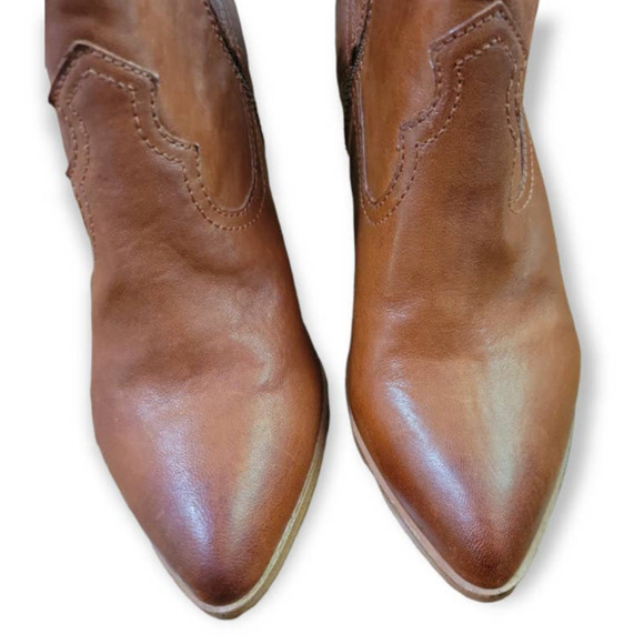 Frye Reina Ankle Bootie Cognac Genuine Leather Western 10 - Picture 9 of 9